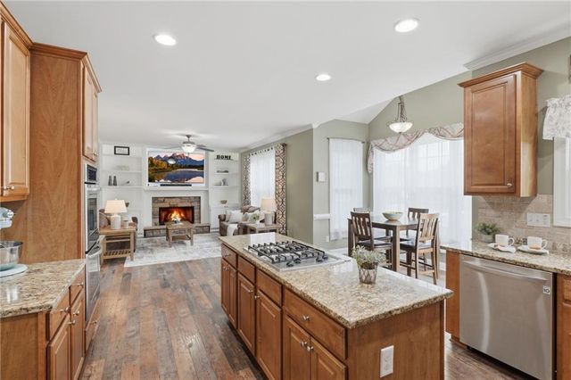 8205 Applewood Court, Gainesville, GA 30506