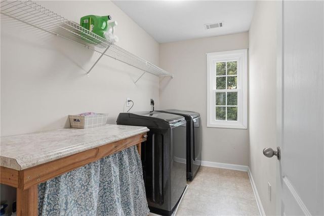 8205 Applewood Court, Gainesville, GA 30506