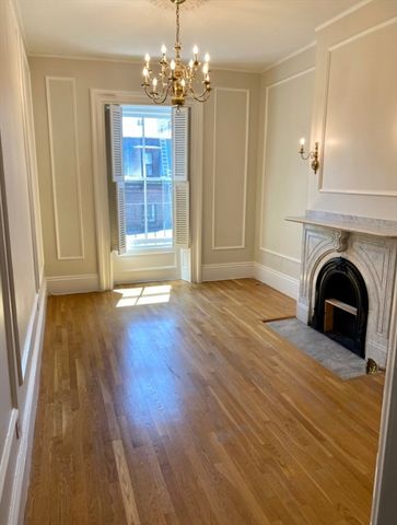 127 Beacon Street 42, Boston, MA 02116