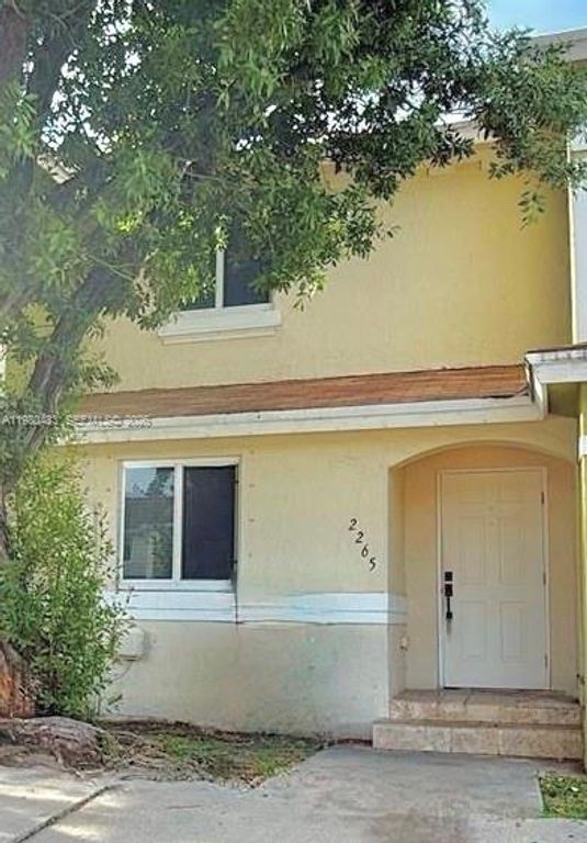 2265 NW 136th Ter 2265, Opa-locka, FL 33054