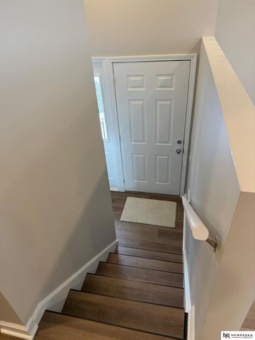 8822 Pine Drive, La Vista, NE 68128