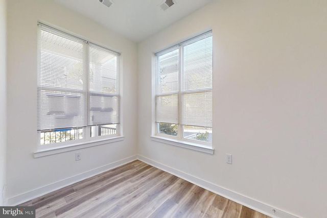 4910 EAST CAPITOL, Washington, DC 20019