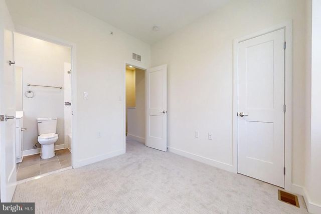 4910 EAST CAPITOL, Washington, DC 20019