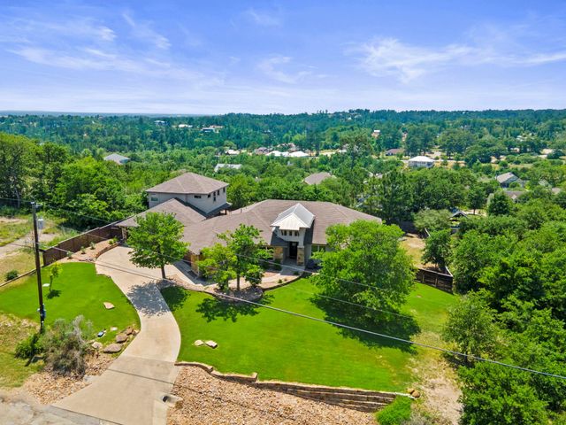 116 Kipahulu DR, Bastrop, TX 78602
