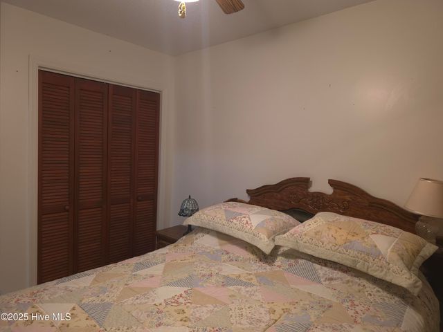 200 Carolina Drive, Jacksonville, NC 28546