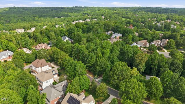100 Golden Heather, Chapel Hill, NC 27517