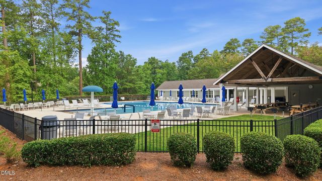 100 Golden Heather, Chapel Hill, NC 27517