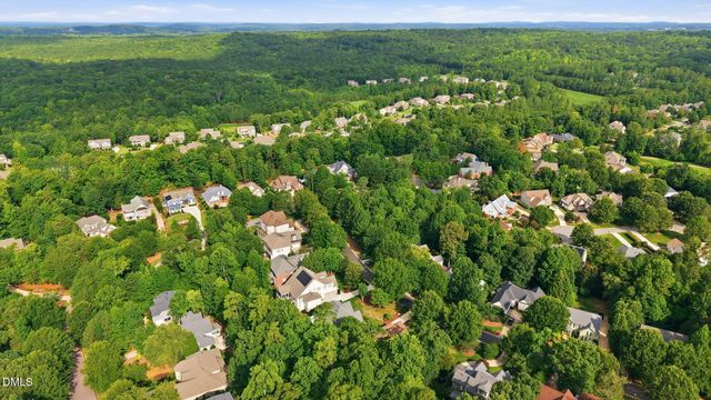 100 Golden Heather, Chapel Hill, NC 27517