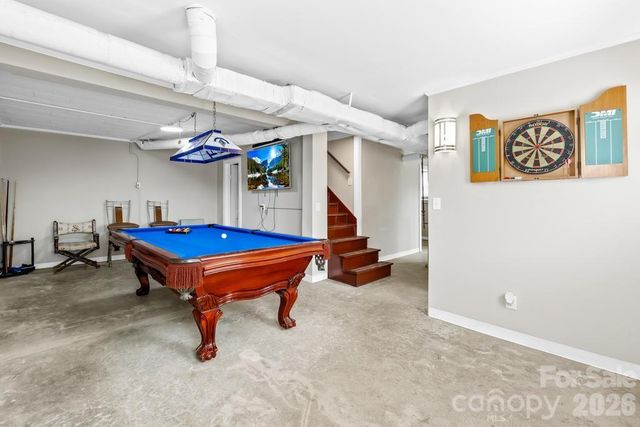 430 Arlington Circle NW, Lenoir, NC 28645