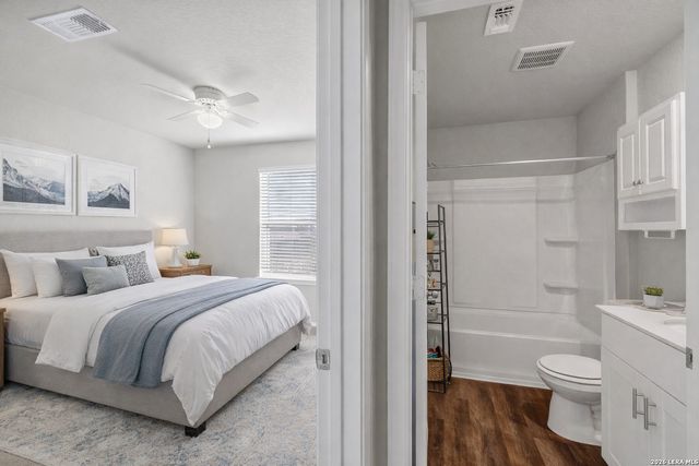 5030 Flight Sail, San Antonio, TX 78245