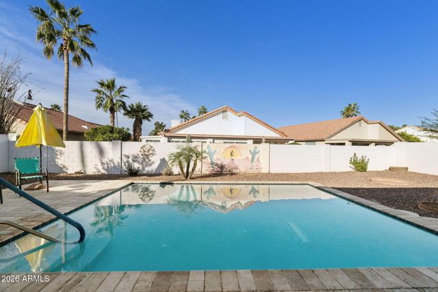 25222 S BUTTONWOOD Drive, Sun Lakes, AZ 85248