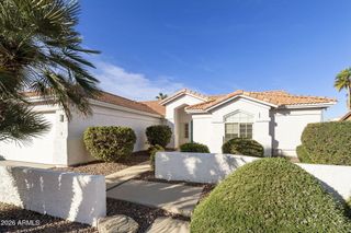 25222 S BUTTONWOOD Drive, Sun Lakes, AZ 85248