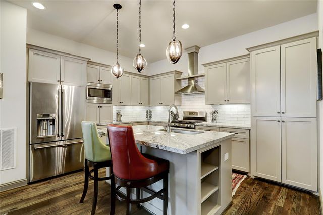 10905 Upland Retreat, Houston, TX 77043