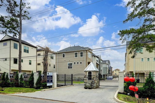 10905 Upland Retreat, Houston, TX 77043