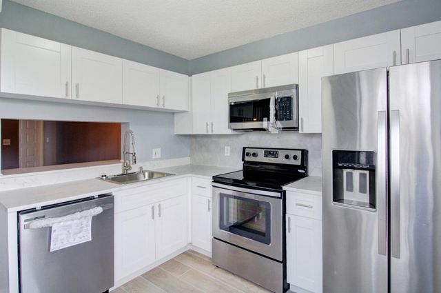 960 N Franklin Avenue 960d, Homestead, FL 33034