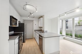 1420 E Pine Street #E201, Seattle, WA 98122