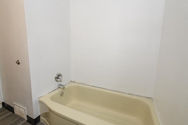 208 Wright STREET, Waukesha, WI 53186