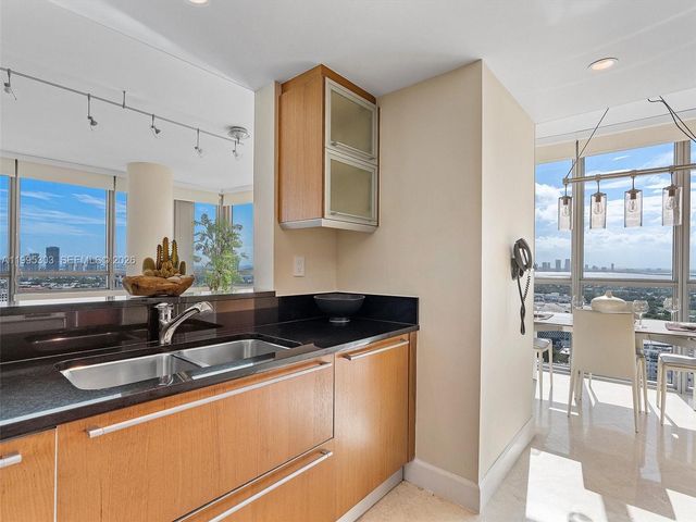 101 20th St 3002, Miami Beach, FL 33139