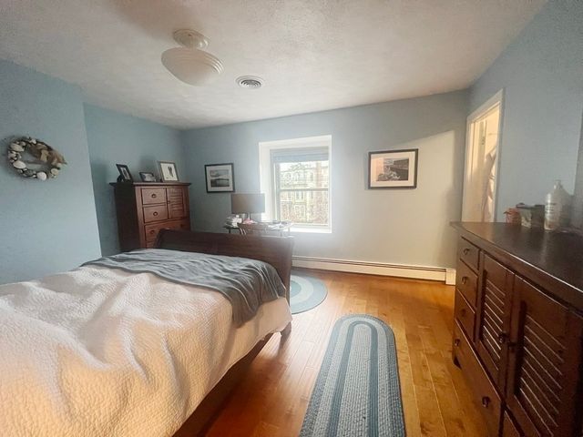 175 Trenton 3, Boston, MA 02128