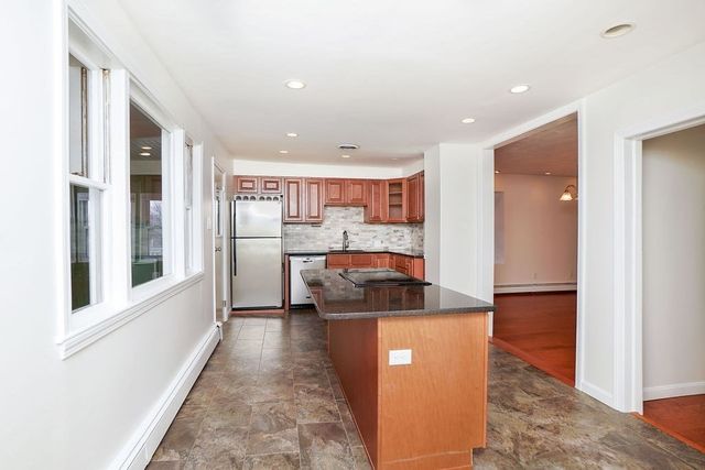 175 Trenton 3, Boston, MA 02128