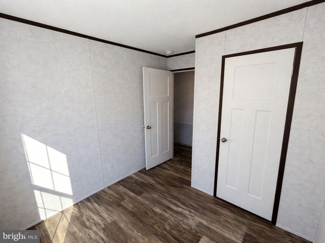 12 MINTON DR, Selinsgrove, PA 17870