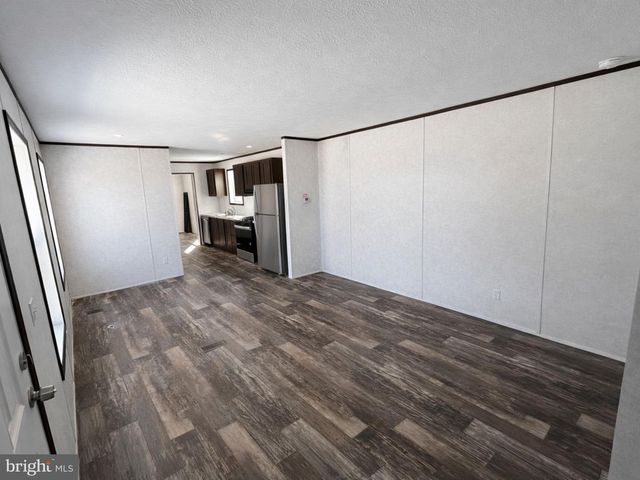 12 MINTON DR, Selinsgrove, PA 17870