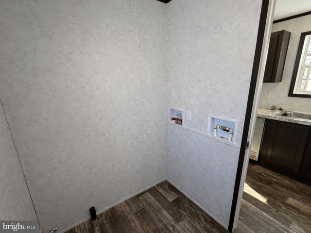 12 MINTON DR, Selinsgrove, PA 17870