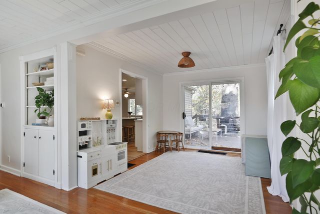 272 Colonial Avenue, Worthington, OH 43085