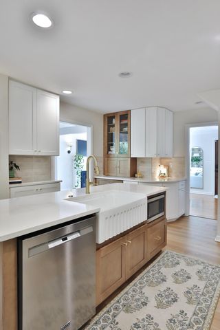 272 Colonial Avenue, Worthington, OH 43085