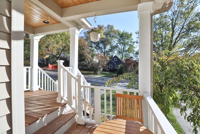 272 Colonial Avenue, Worthington, OH 43085