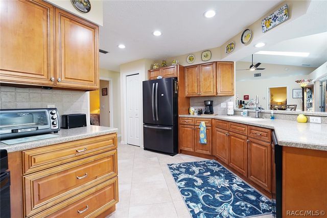 800 Balmoral Court, Inverness, FL 34453