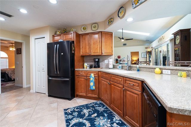 800 Balmoral Court, Inverness, FL 34453
