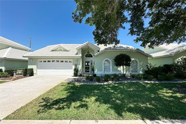 800 Balmoral Court, Inverness, FL 34453