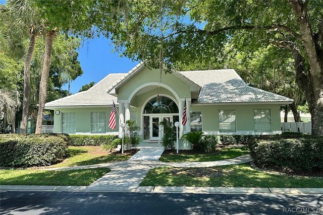 800 Balmoral Court, Inverness, FL 34453
