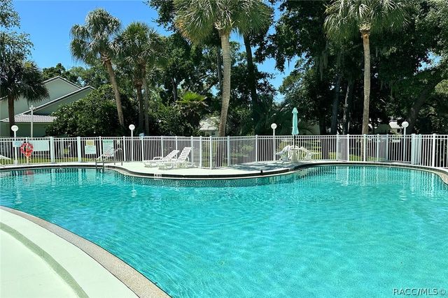 800 Balmoral Court, Inverness, FL 34453