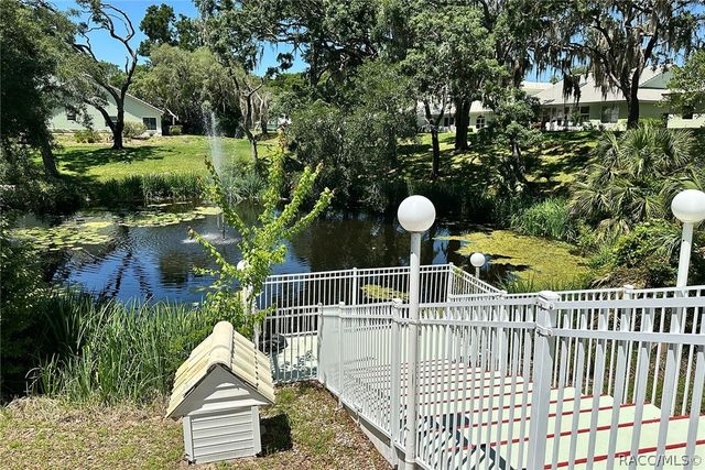 800 Balmoral Court, Inverness, FL 34453