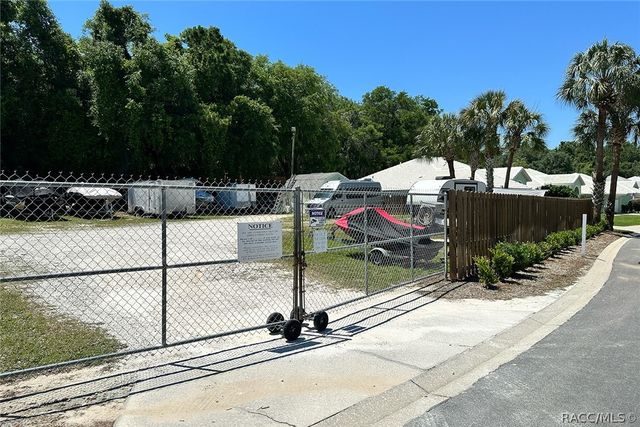 800 Balmoral Court, Inverness, FL 34453
