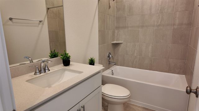 14312 Grey Pointe Curt, Conroe, TX 77302