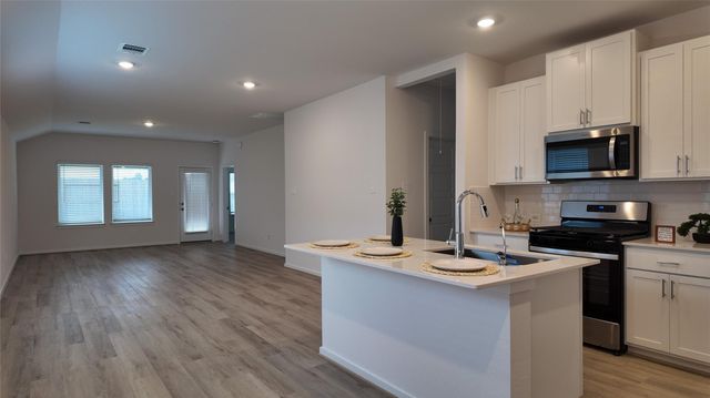 14312 Grey Pointe Curt, Conroe, TX 77302