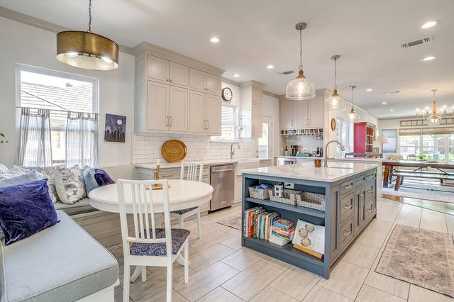 2706 Waits Avenue, Fort Worth, TX 76109