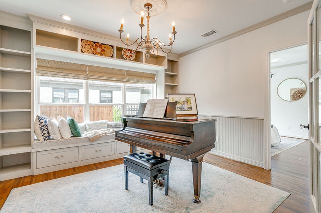 2706 Waits Avenue, Fort Worth, TX 76109