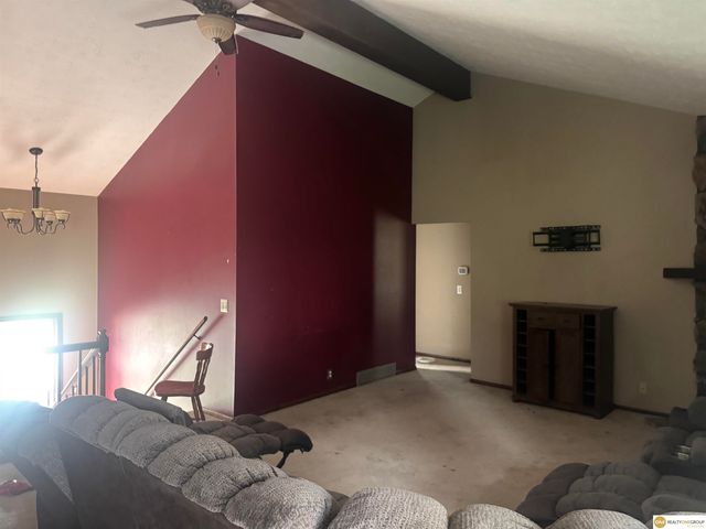 1114 Patricia Drive, Papillion, NE 68046
