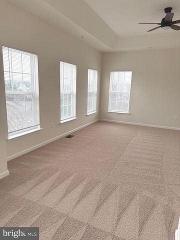 2107 IDLEWILD BLVD, Fredericksburg, VA 22401