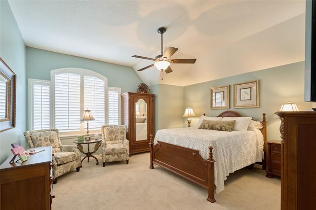 55 E Greywing Circle, The Woodlands, TX 77382