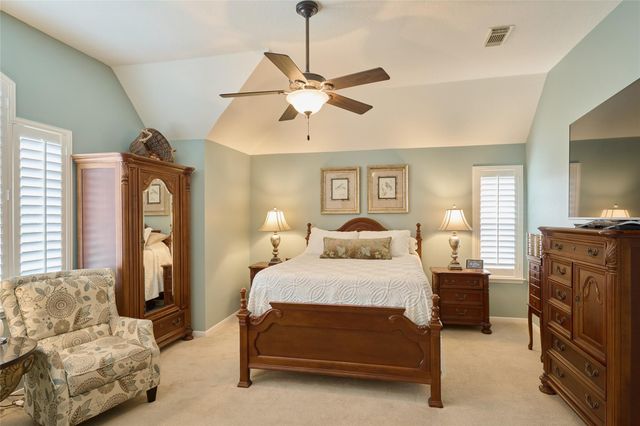 55 E Greywing Circle, The Woodlands, TX 77382