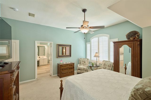 55 E Greywing Circle, The Woodlands, TX 77382