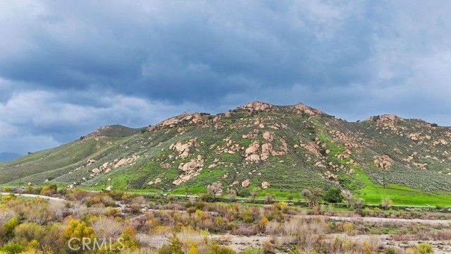 4321 Tewa Way, Jurupa Valley, CA 92509