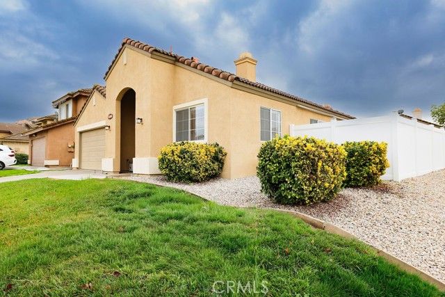 4321 Tewa Way, Jurupa Valley, CA 92509