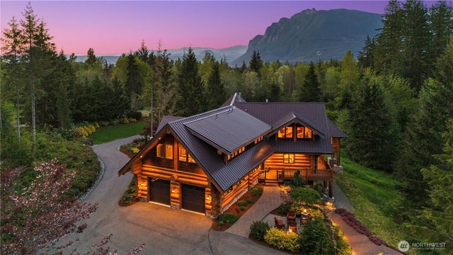 16323 Reserve Drive SE, North Bend, WA 98045