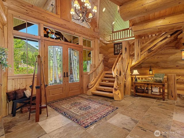 16323 Reserve Drive SE, North Bend, WA 98045